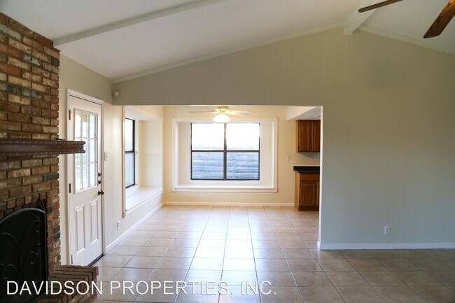 Foto del edificio - 3 br, 2 bath House - 14126 Parkhurst