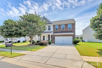 Building Photo - 14321 Green Birch Dr