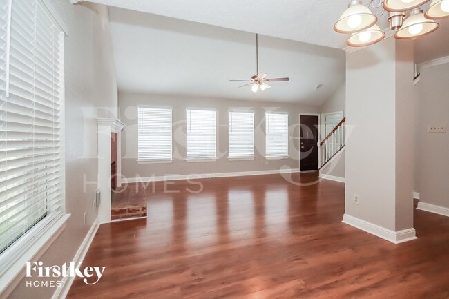 Foto del edificio - 14703 St Cloud Dr