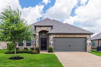 Building Photo - 2817 Diamondback Dr