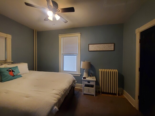 Bedroom - 414 Michigan Ave