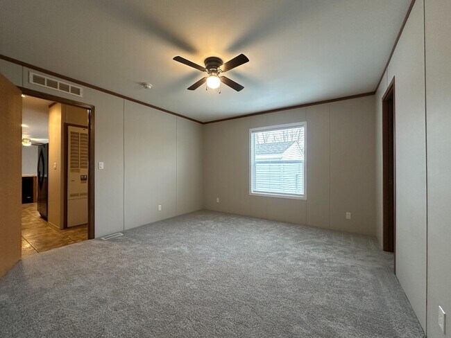 Foto del edificio - 2131 Windover Dr