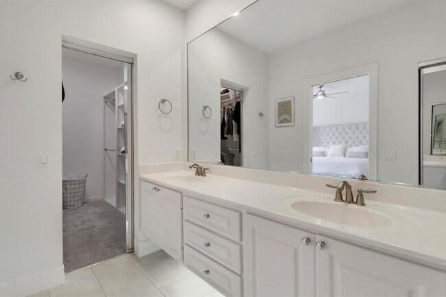 Foto del edificio - 73 Laurel Oaks Cir