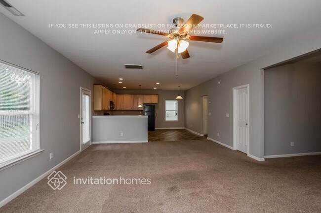 Foto del edificio - 13814 Purple Bloom Ln