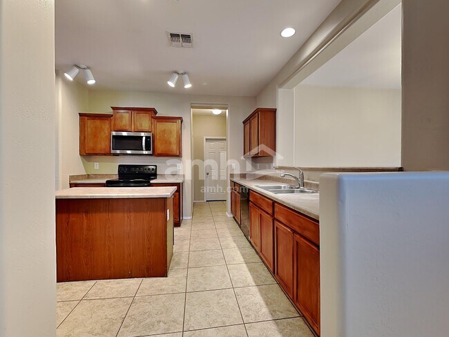 Foto del edificio - 5409 W Fremont Rd