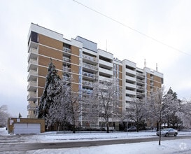Building Photo - 25 Broadoaks Dr