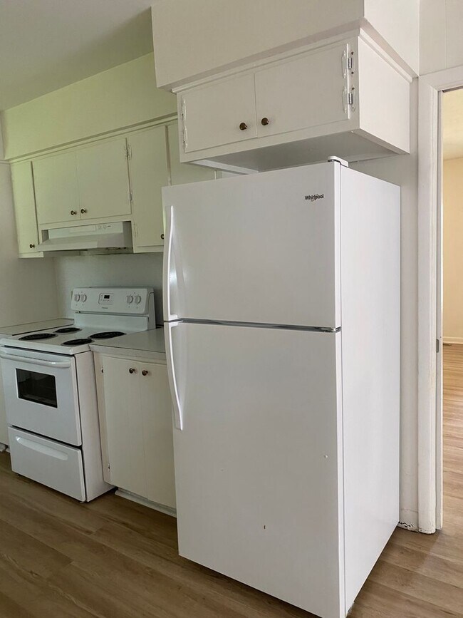 Foto del edificio - 2144 E Monroe St