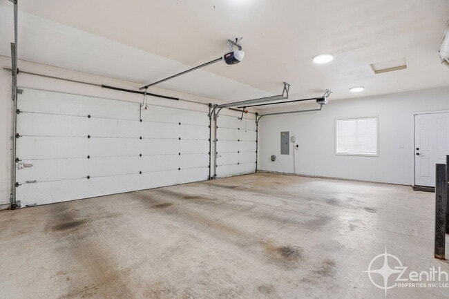 Foto del edificio - 2348 NW 45th Ave