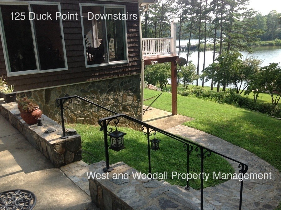 Foto principal - Private downstairs apartment on Hyco Lake!