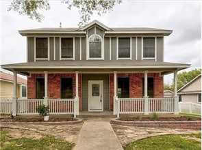 Building Photo - 4465 Mather