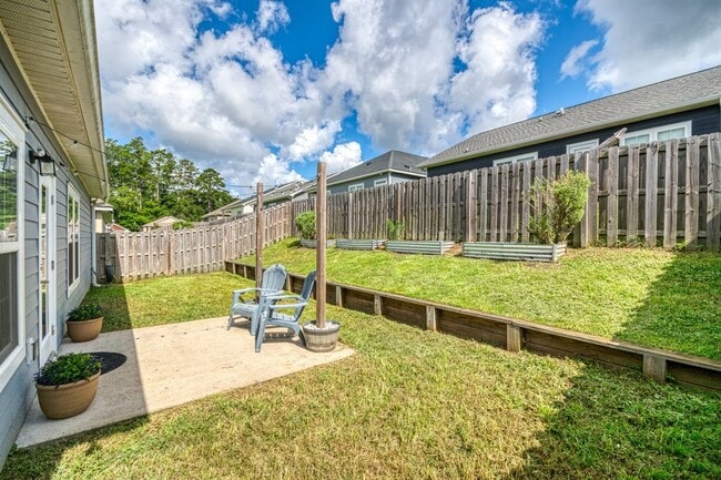 Building Photo - 2282 Hunters Moon Trail