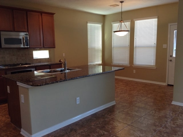 Building Photo - 5718 Emerald Brook Ln