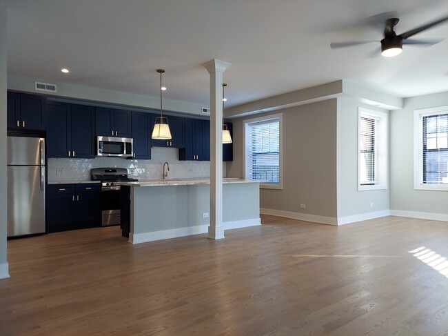 Building Photo - 4409 N Seeley Ave