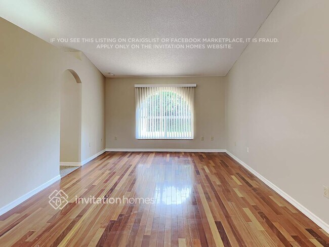 Foto del edificio - 33328 Fountain Ln