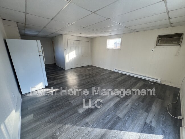 Foto del edificio - 636 Lincoln Hwy E