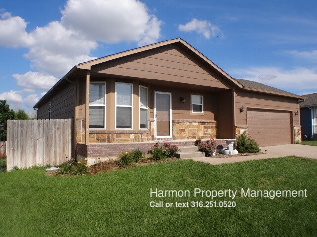 Primary Photo - 10213 W Rita St