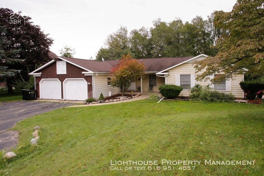 Primary Photo - Three Bedroom Duplex in Plainwell
