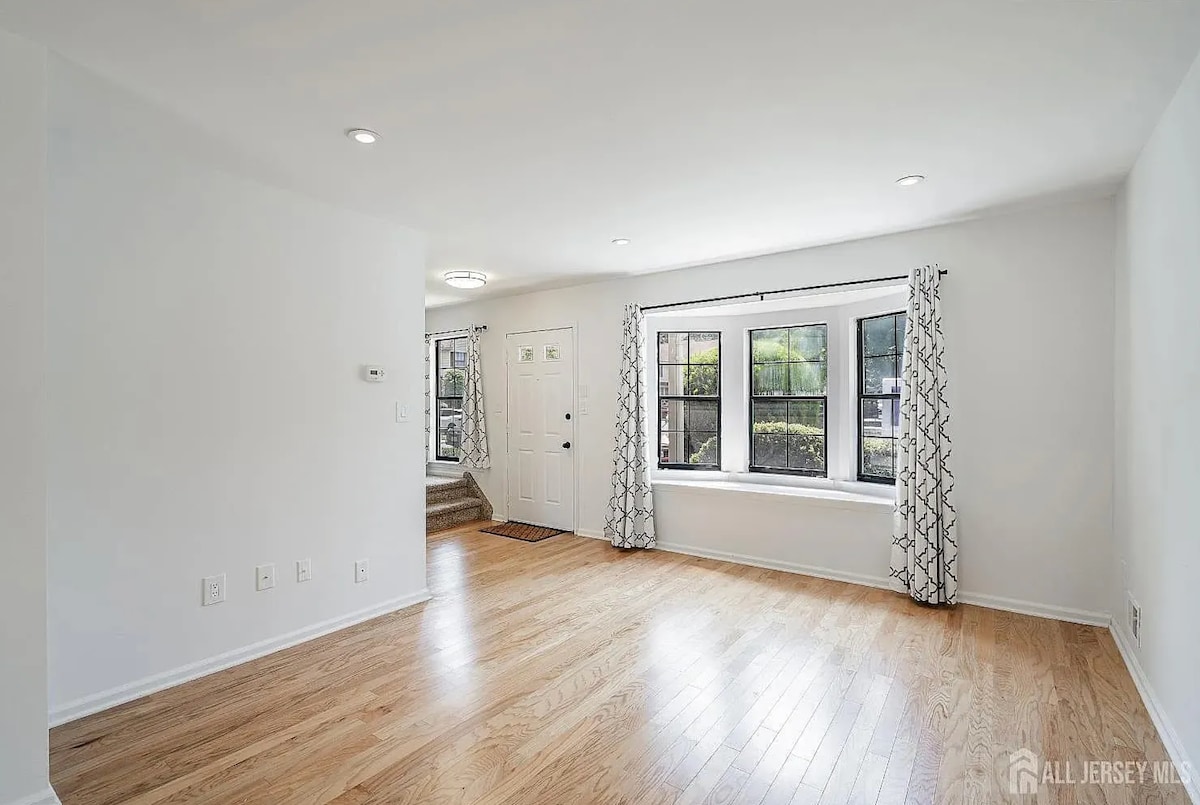 Foto principal - 804 Timber Oaks Rd