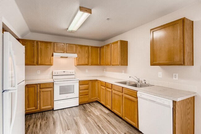 Building Photo - 1731 Morningside Drive C