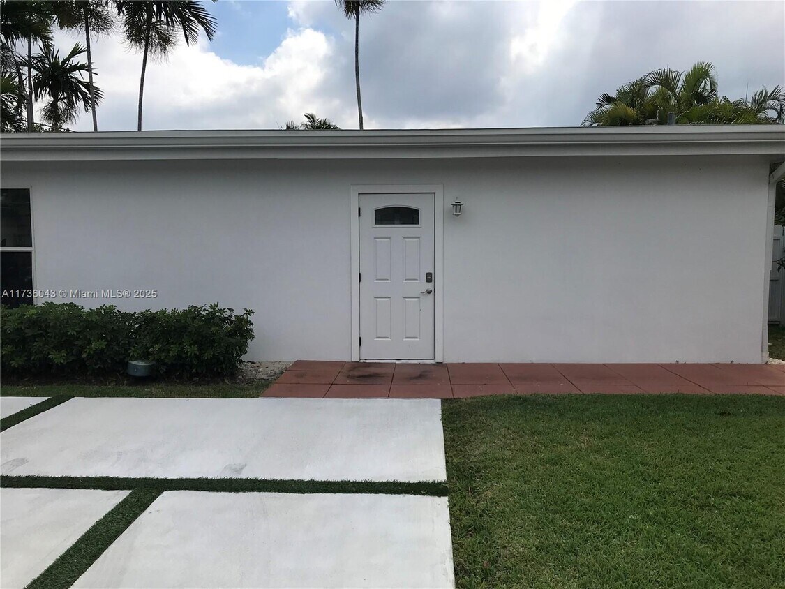 Foto principal - 1847 Wiley St