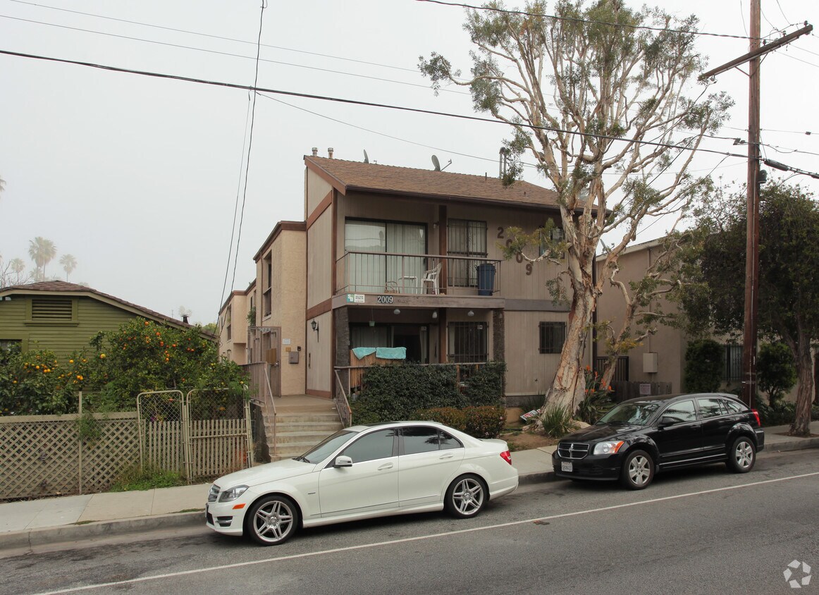 Foto principal - 2009 4th St