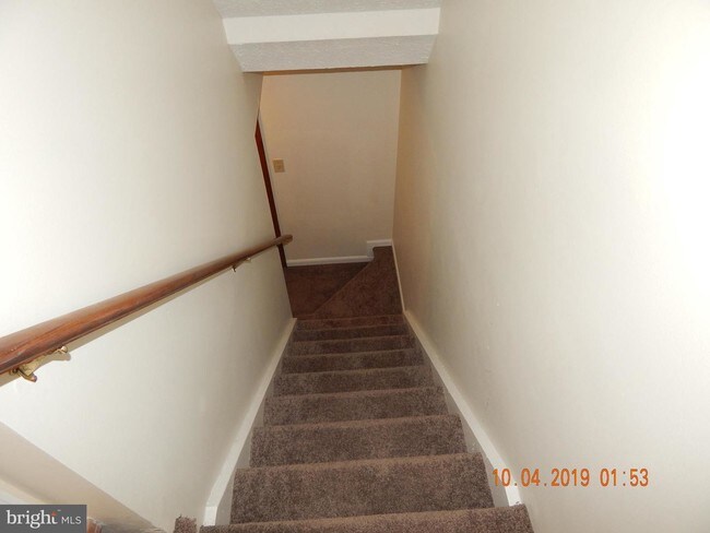 Building Photo - 42 Wagon Wheel Dr