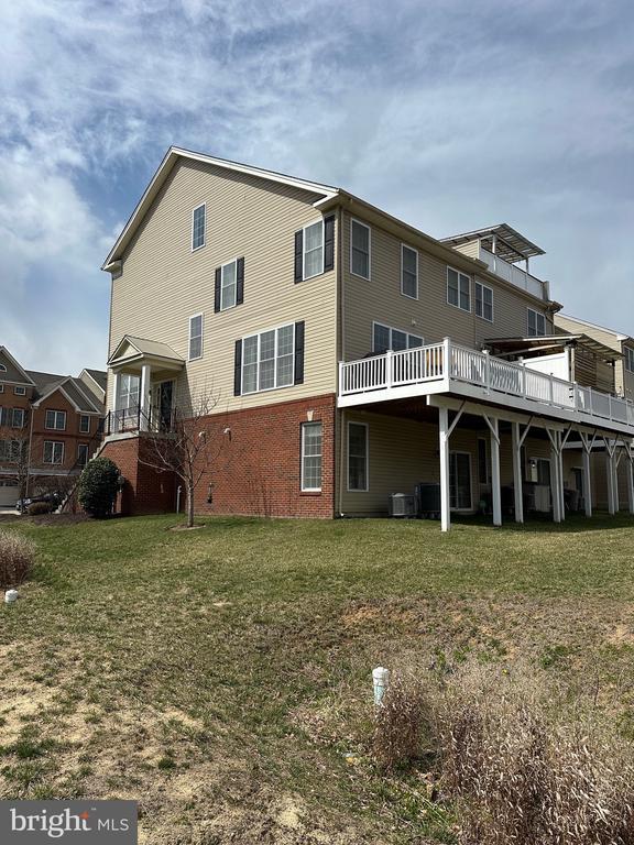 Foto del edificio - 8537 Pine Springs Dr