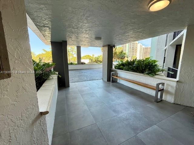 Foto del edificio - 200 Leslie Dr