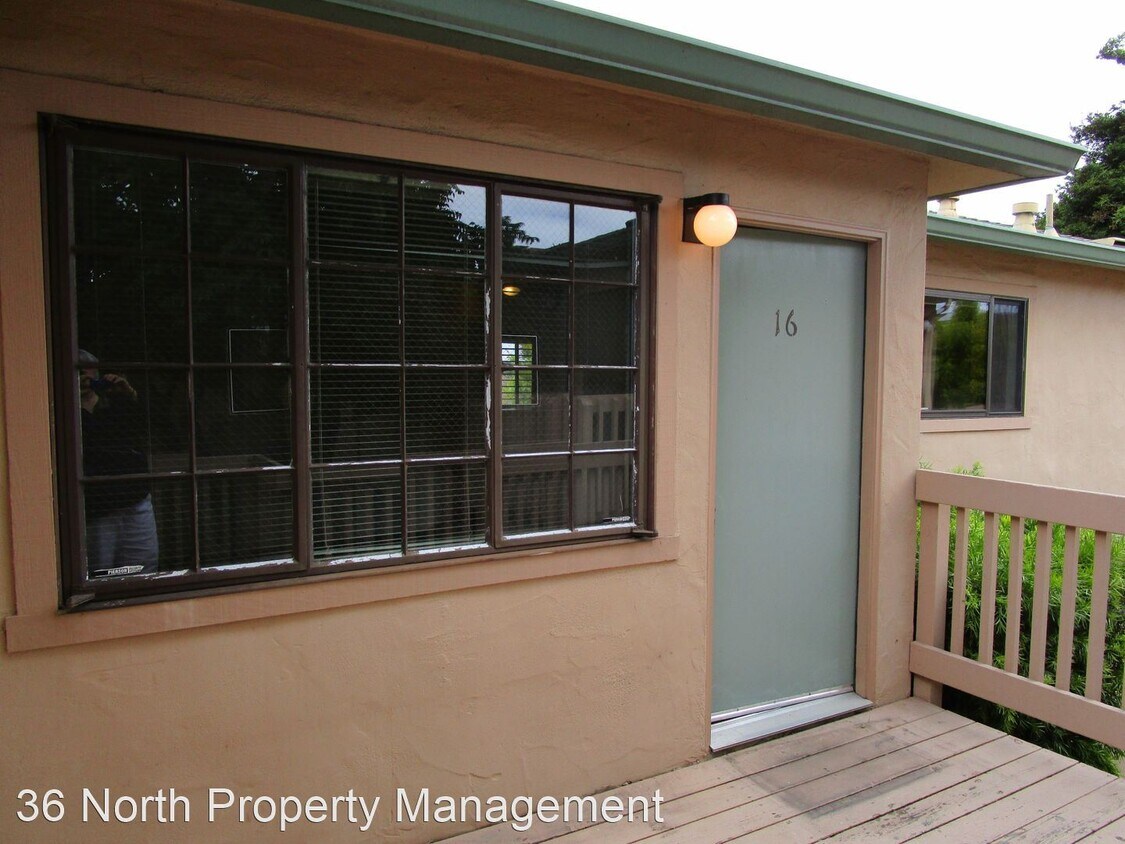 1135 Fifth St, Monterey, CA 93940 Apartment for Rent in Monterey, CA