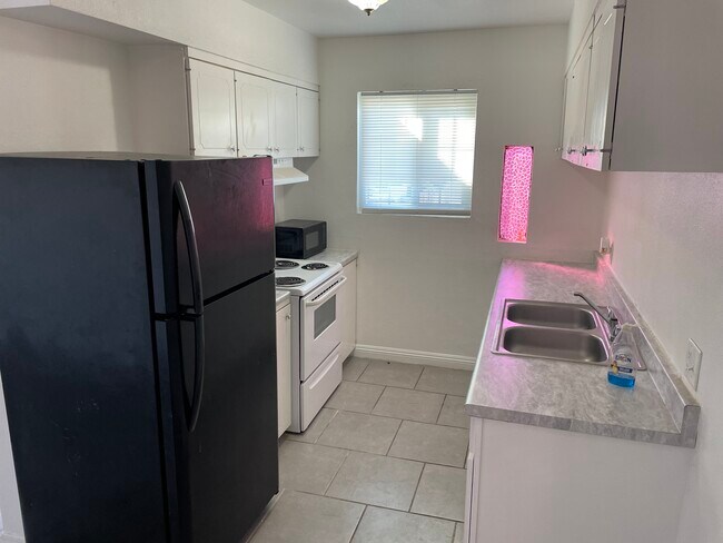 Foto del edificio - 1300 N 22nd St