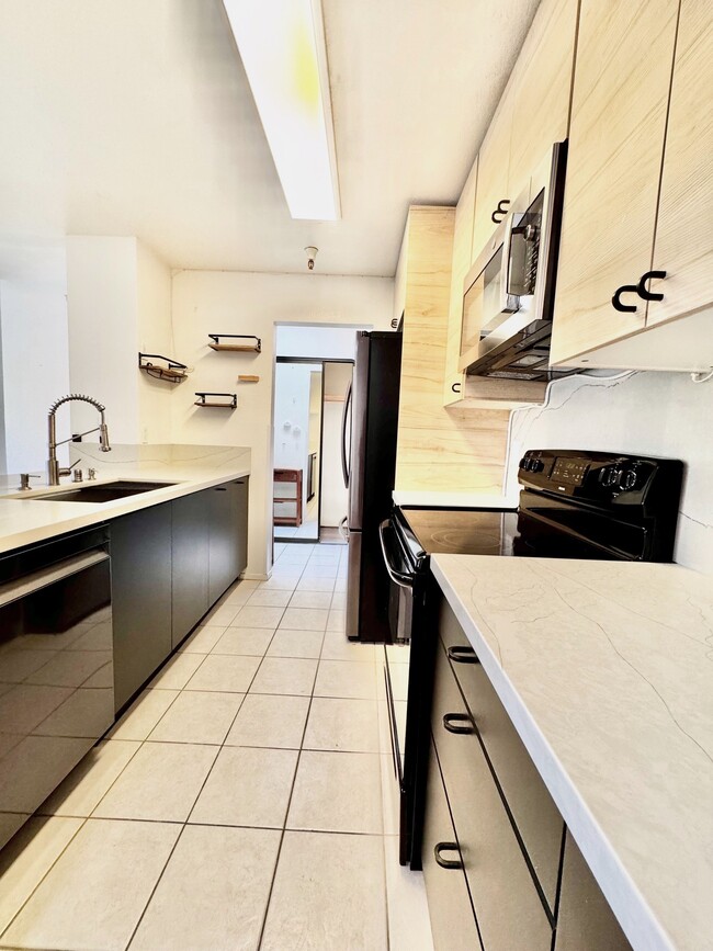 Photo - 1400 Carpentier St Townhome