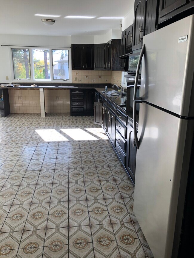 Kitchen 24 feet long - 534 Albany Shaker Rd