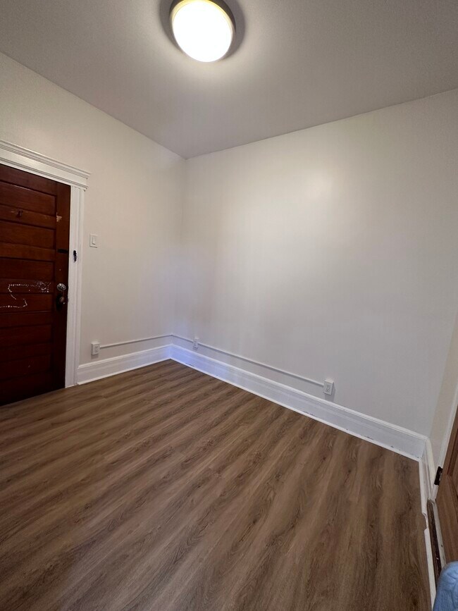 Foto del edificio - 267 S 6th St