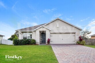 Building Photo - 1912 NW 15th Terrace