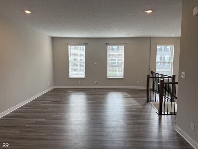 Foto del edificio - 17361 Graley Pl