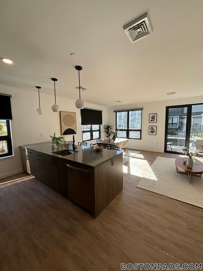 Foto del edificio - 199 Gardner St