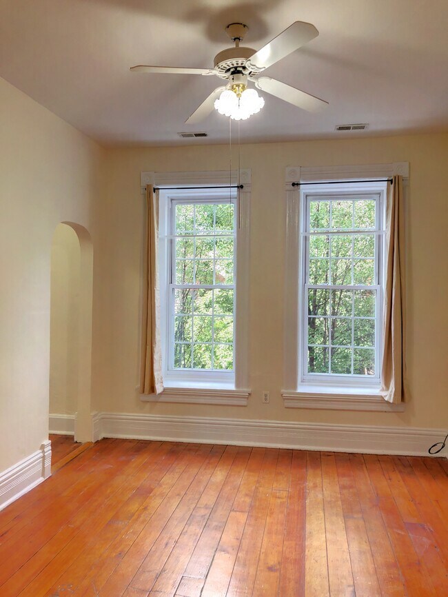 Foto del edificio - 1721 W Huron St