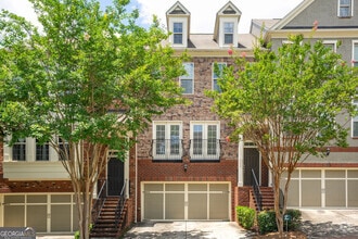 Building Photo - 1504 Woodbridge Way NE