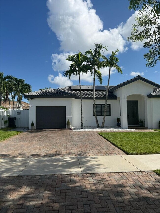 Foto del edificio - 14225 SW 294th St