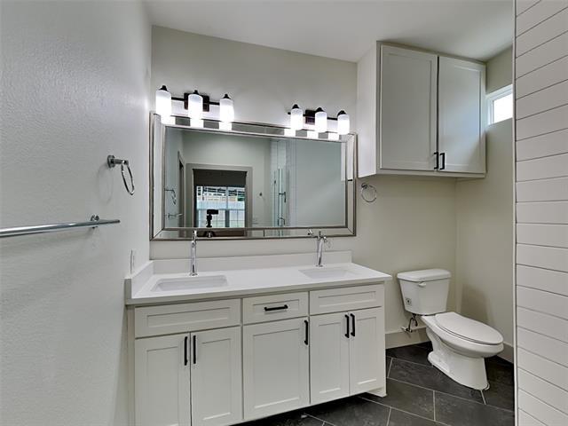 Foto del edificio - 1023 N Madison Ave