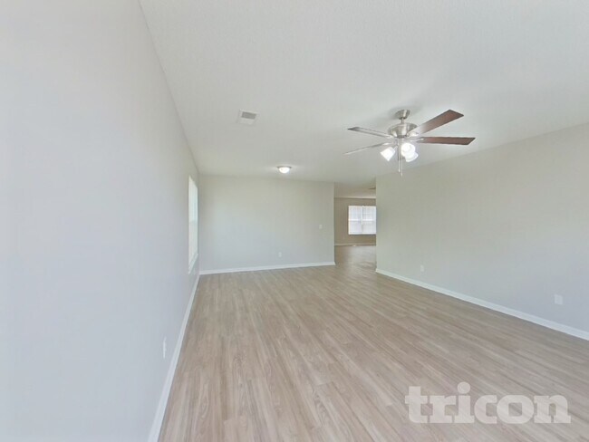 Building Photo - 241 Cape Jasmine Way