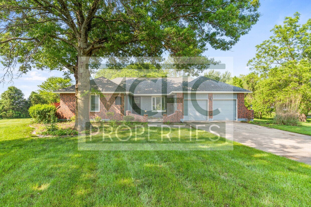 Primary Photo - 16400 Switzer Rd
