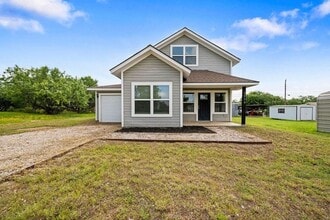 Building Photo - 3510 Cactus