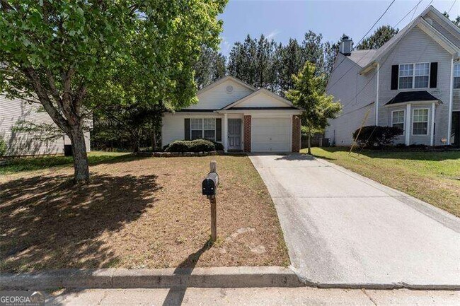 Foto del edificio - 7065 Mahonia Pl