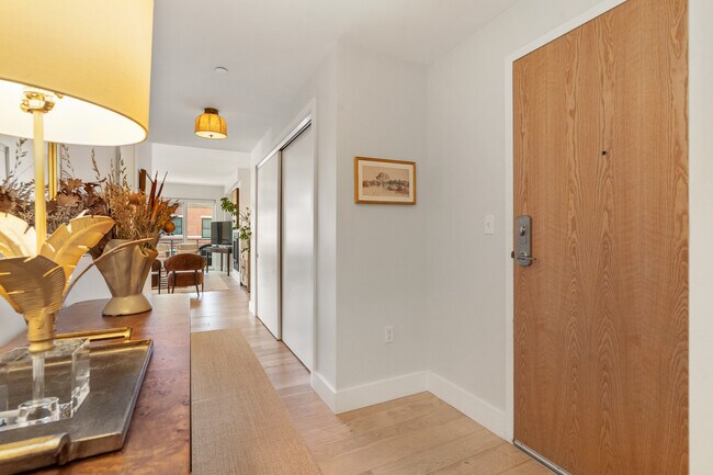 Foto del edificio - 383 Commercial St