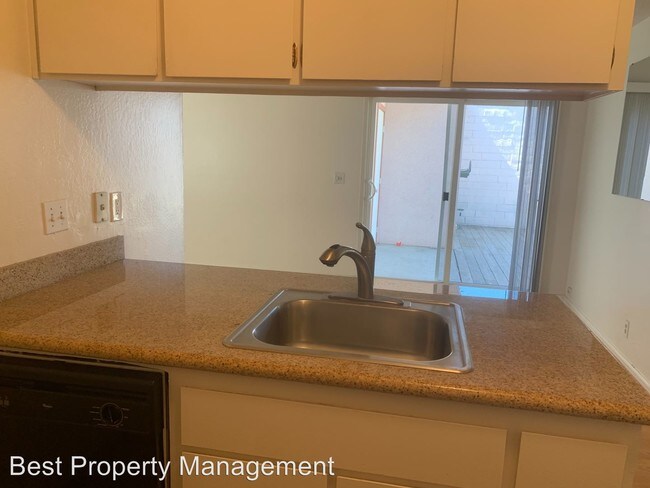 Foto del edificio - 3 br, 2 bath House - 3579 Lake Ontario Dr.