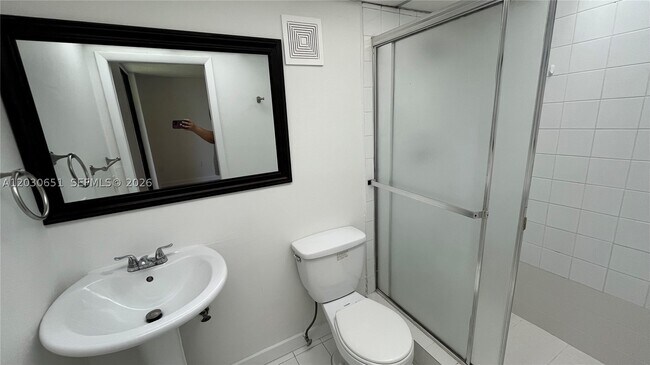 Foto del edificio - 8045 SW 107th Ave
