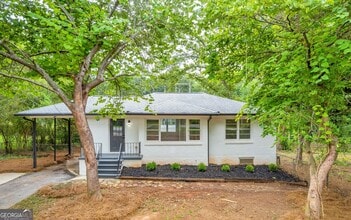 Building Photo - 5506 Alder Dr