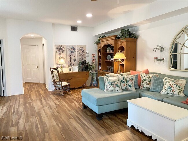 Foto del edificio - 2150 Aberdeen Ln