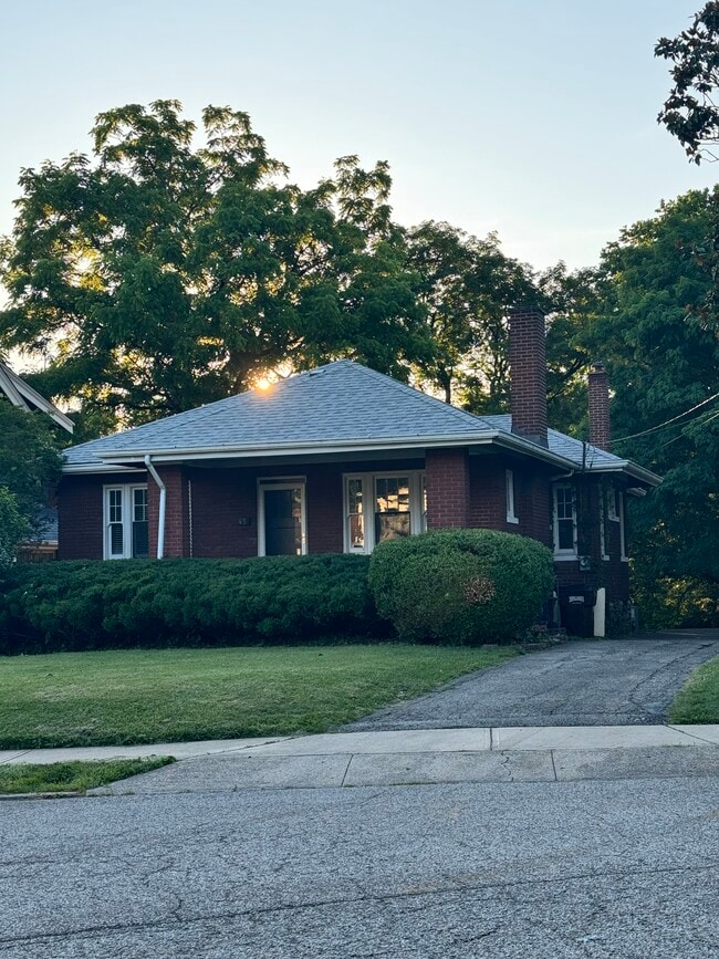 Photo - 45 Hartweg Ave House